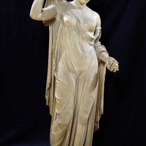 Roman - Aphrodite Genetrix Roman copy after a late 5th century BC.jpg